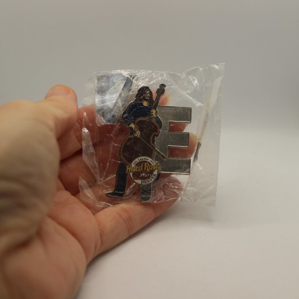 Hard Rock Cafe Musicians Series E Pin New in Package